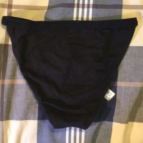 Kiniki String Bikini - Picture 3 of 3